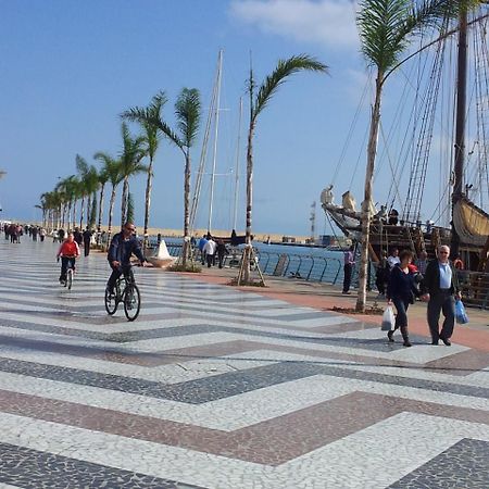 Apartamento Ag Galeon Playa de Gandía Exterior foto